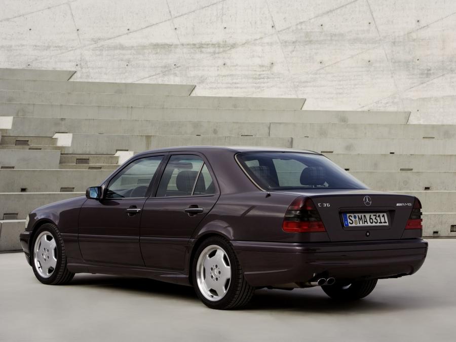  Mercedes-Benz C36 AMG (W202) 1993 года  (фото 12 из 13)